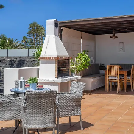 Ambar Cherry Playa Blanca
