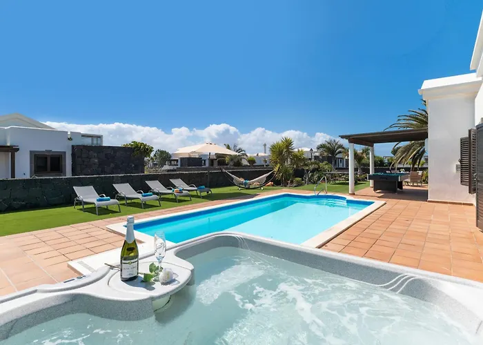 فيلة Ambar Cherry *