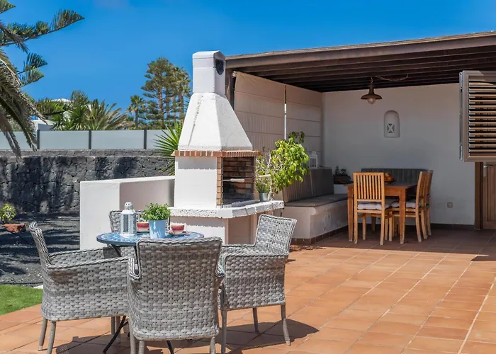 Ambar Cherry * بلايا بلانكا