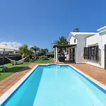 Villa Ambar Cherry